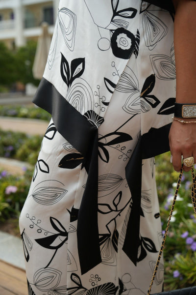 Vittoria Queen Black White Dress