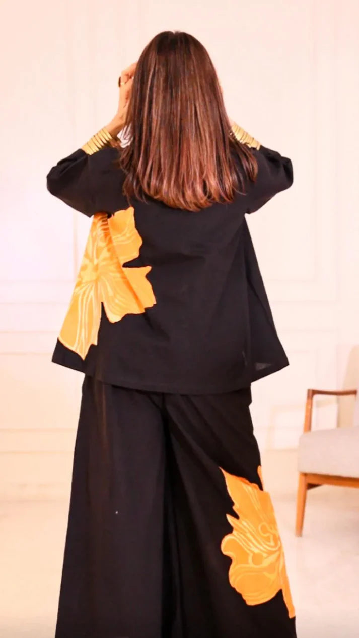 Abstract Petal Black Cord set