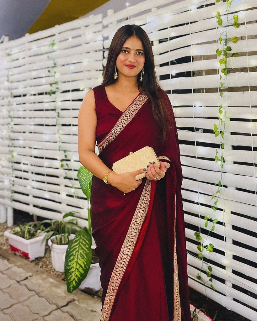 One Minute PremiumSaree with Exquisite