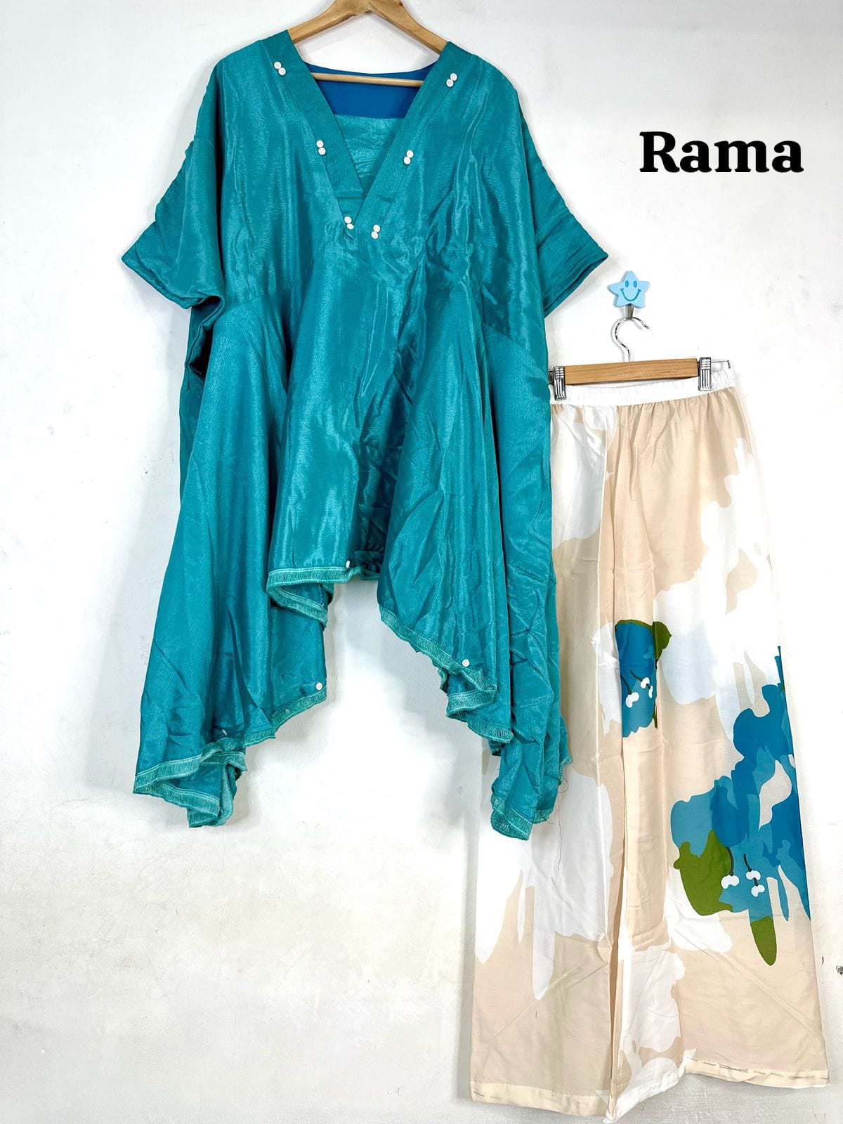Beautiful Heavy quality Baggy Khaftan